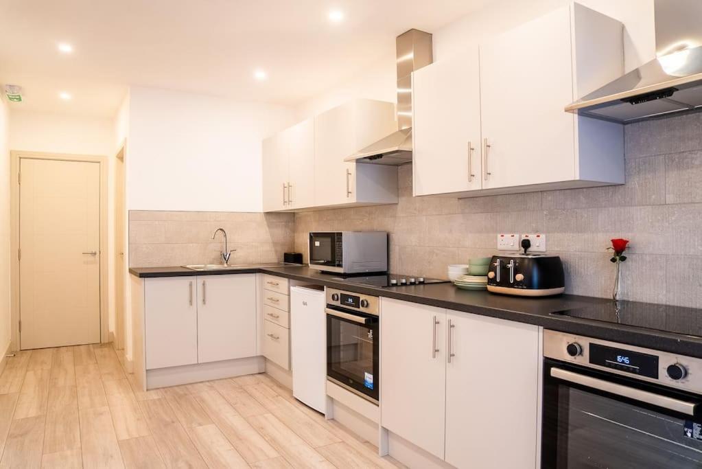 Five Star Boutique Studio Flat In London Eksteriør bilde